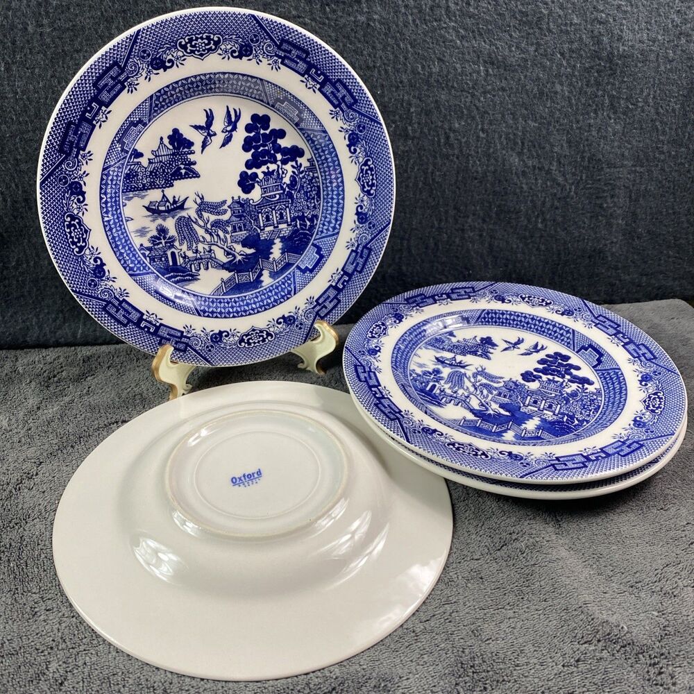 Oxford Brazil Blue Willow Transferware 8" Luncheon Plates Set of 4 Vintage MCM
